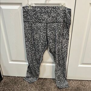 lululemon athletica Black and White Leggings